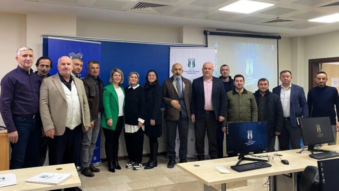 SUBÜ Birimlerine Sıfır Atık Belgeleri Sunuldu ve Çevre Bilgi Sistemi Eğitimi Yapıldı