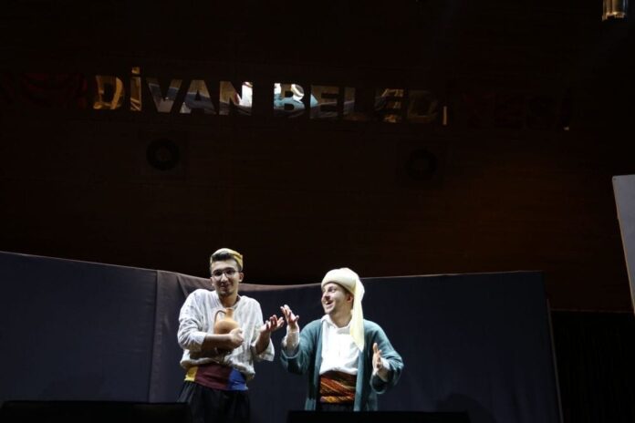 Serdivan’da Ramazan Akşamları Geleneksel Tiyatro ve Tasavvuf Müziğiyle Kutlandı