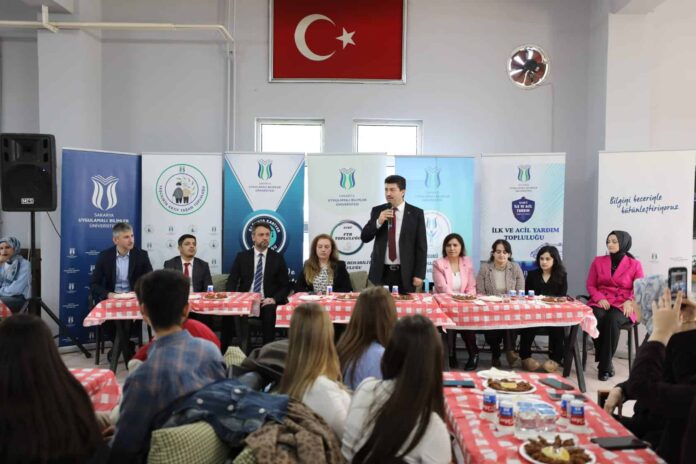 Akyazı Sağlık Hizmetleri MYO'da Rektör ve Öğrenciler Sorunlara Çözüm Odaklı Yaklaştı