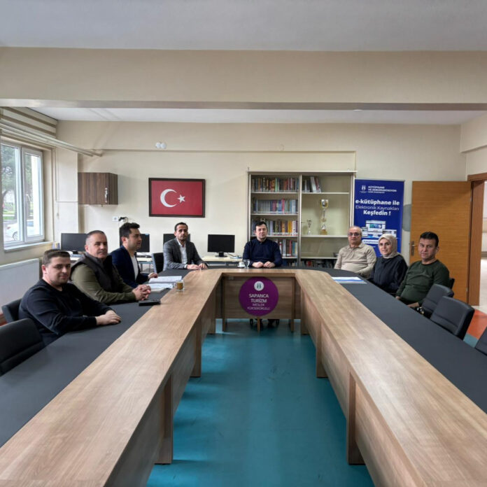 Sapanca Turizm MYO’da İş Sağlığı ve Güvenliği Kurulu Toplantısıyla Güvenli Çalışma Kültürü Güçlendiriliyor