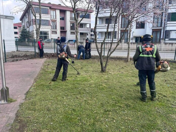 Serdivan Belediyesi Ramazan Bayramı Öncesi İlçede Temizlik ve Bakım Seferberliği Başlattı