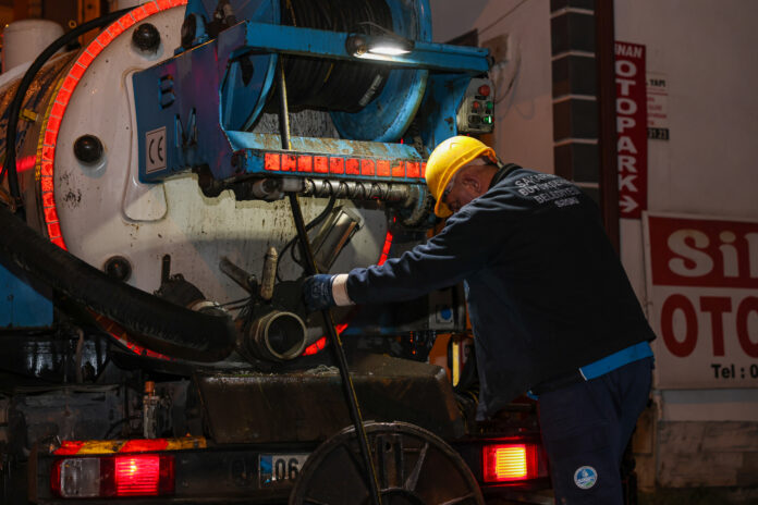 SASKİ 5 gün boyunca etkili olması beklenen yağışa karşı sahada olacak