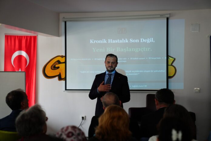 Sakarya Üniversitesi’nde Yaşam Boyu Öğrenenler Akademisi İleri Yaş Bireyler İçin Eğitime Başladı